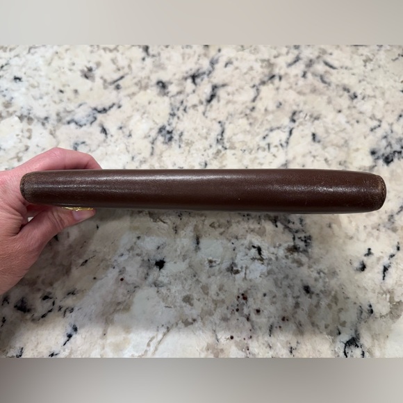 Vivienne Westwood EUC Brown Leather Long Wallet w/Kiss Lock and Gold Logo - Picture 5 of 7